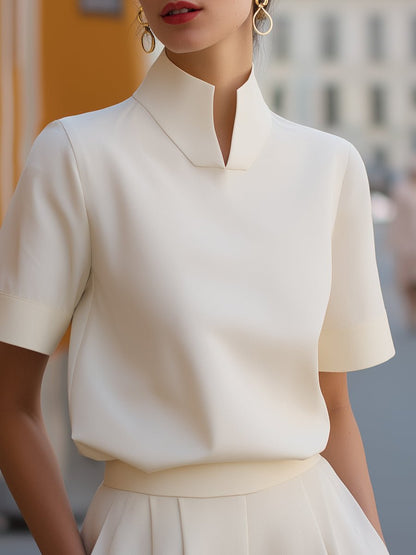 Elegant Blouse for Women with Mandarin Collar Short Sleeve Relaxed Formal Style