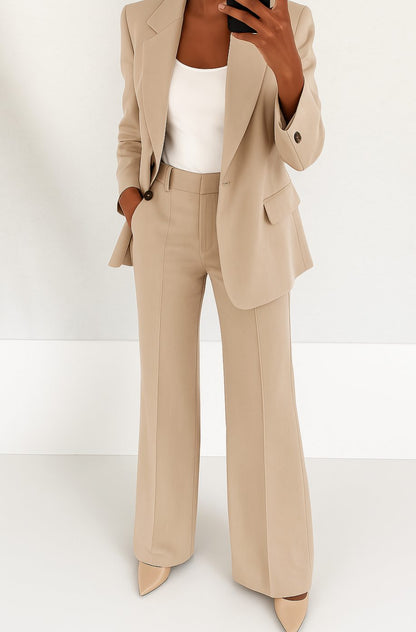 Elegant Women's Suit for Women with Peak Lapel Blazer Wide Leg Trouser Tailored Two Piece Style
