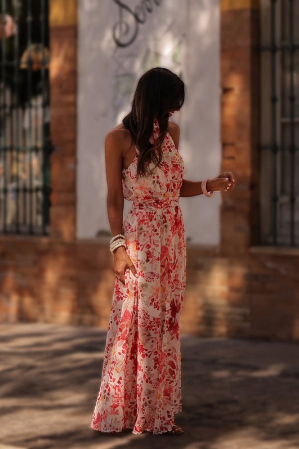 Elegant Wedding Guest Dress for Women with V Neck Sleeveless Floral Maxi Formal Style
