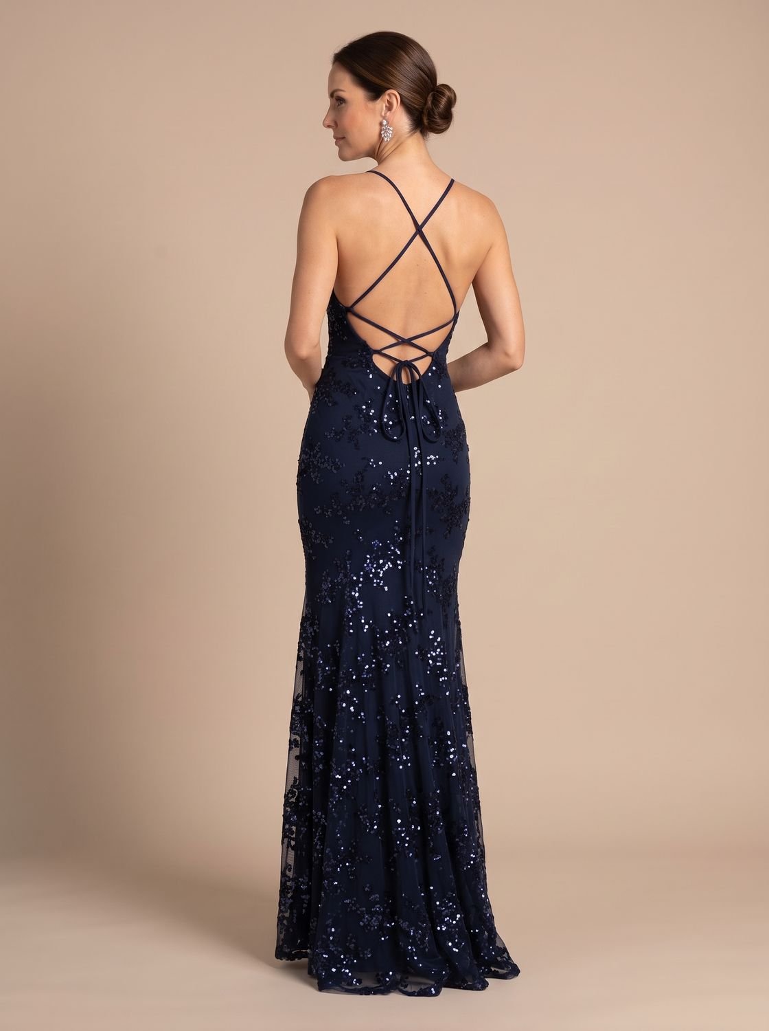 Elegant Sequin Wedding Guest Gown for Women with V-Neck Open-Back Floral Floor-Length Formal Style