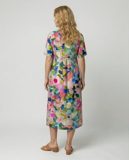 Effortless Floral Midi Dress for Women with V Neck Short Sleeve Relaxed Casual Style