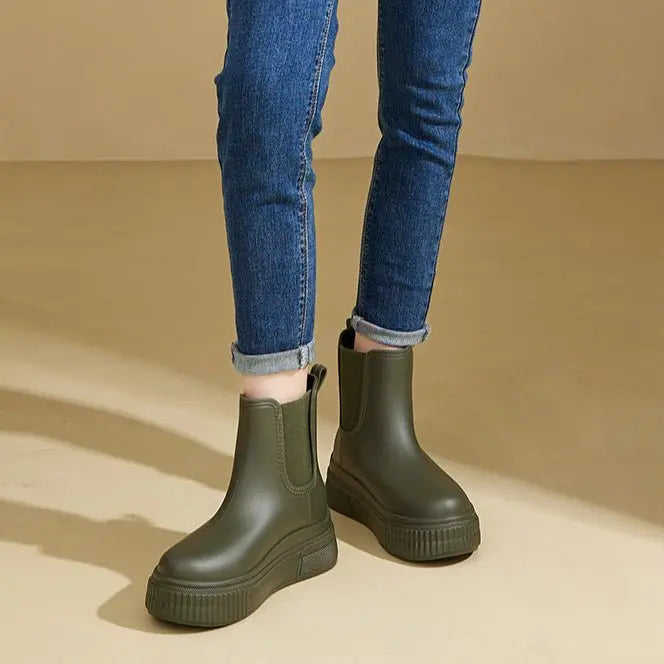 Stylish Rubber Platform Chelsea Boots for Women with Elastic Side Panel Pull Tab Ridged Sole Casual Style
