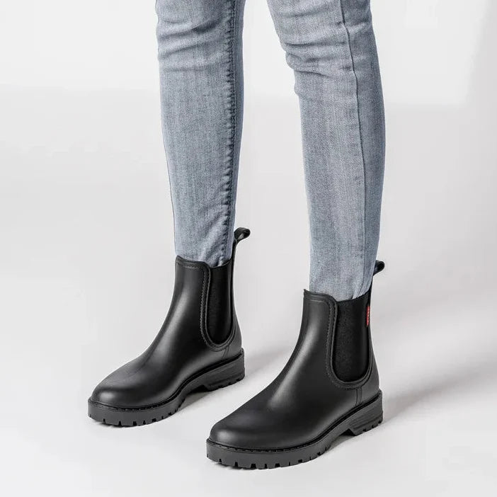 Sleek Rubber Rain Boots for Women with Waterproof Round Toe Ankle Style